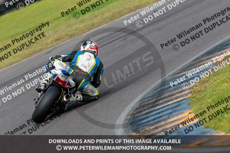 PJM Photography;anglesey no limits trackday;anglesey photographs;anglesey trackday photographs;enduro digital images;event digital images;eventdigitalimages;no limits trackdays;peter wileman photography;racing digital images;trac mon;trackday digital images;trackday photos;ty croes